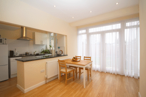 3 bedroom semi-detached house to rent, Lawrence Crescent, Edgware HA8