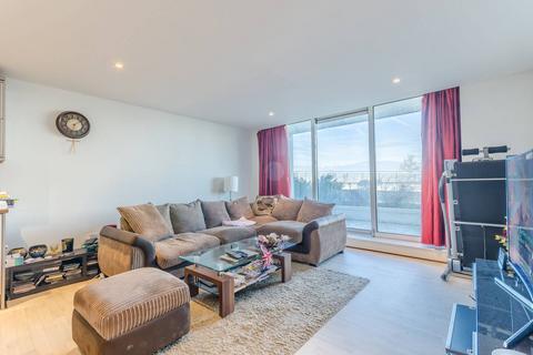 2 bedroom flat for sale, Fathom Court, Royal Docks, London, E16