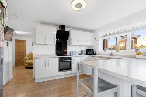 73 Norton Leys, Rugby, CV22 5RT