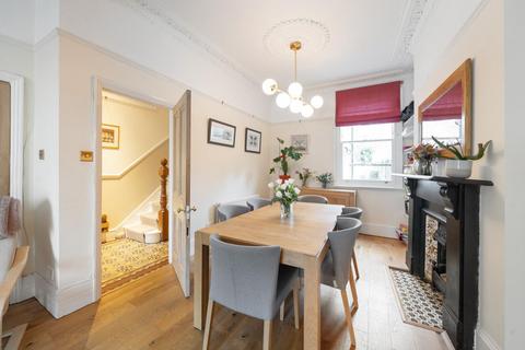 4 bedroom semi-detached house for sale, Welby Street, Camberwell SE5