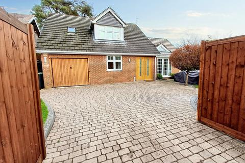 3 bedroom detached bungalow for sale, Verwood