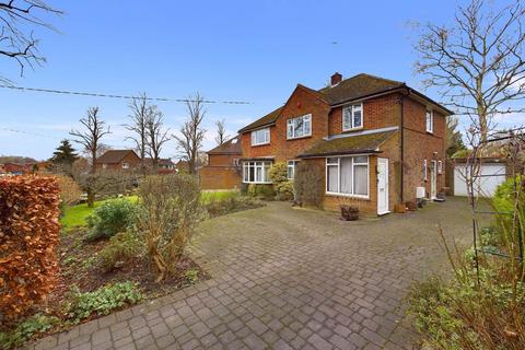 4 bedroom detached house for sale, Manor Road, Princes Risborough HP27