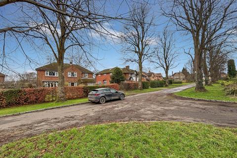 4 bedroom detached house for sale, Manor Road, Princes Risborough HP27