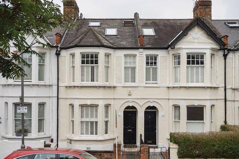 4 bedroom flat to rent, Astonville Street, Wandsworth, London, SW18