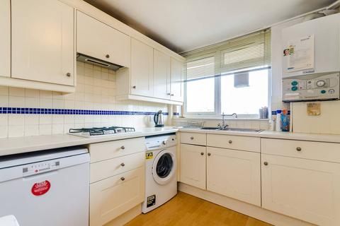 5 bedroom flat to rent, The Platt, West Putney, London, SW15