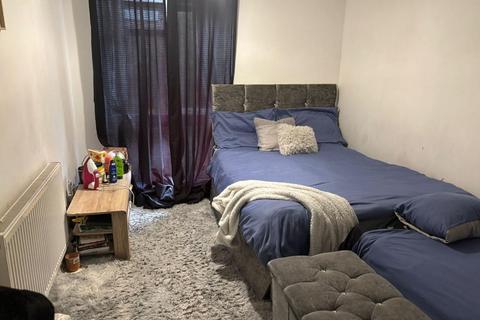 2 bedroom house for sale, Parker Street, Birmingham B16