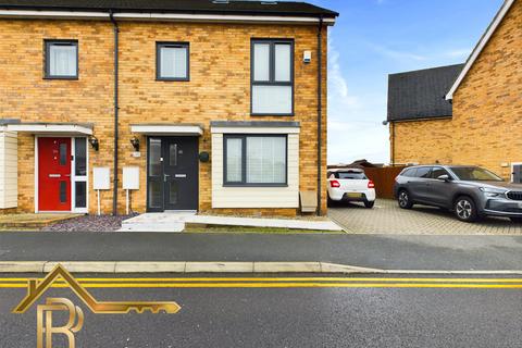 3 bedroom house for sale, Meadow Drive, Aveley RM15