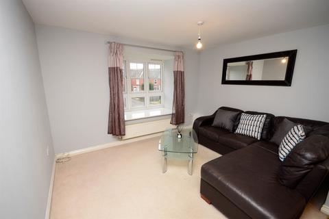 2 bedroom apartment for sale, Lauder Way, Pelaw