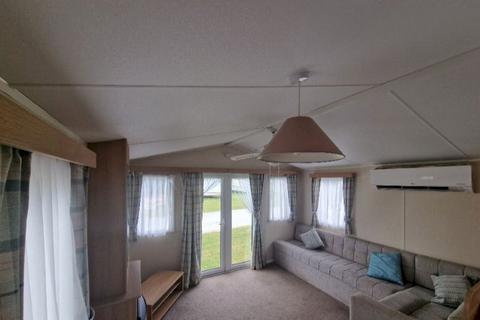 2 bedroom static caravan for sale, Two Bed Willerby Westerly (35x12) 2018 Snettisham Holiday Park, Kings Lynn PE31