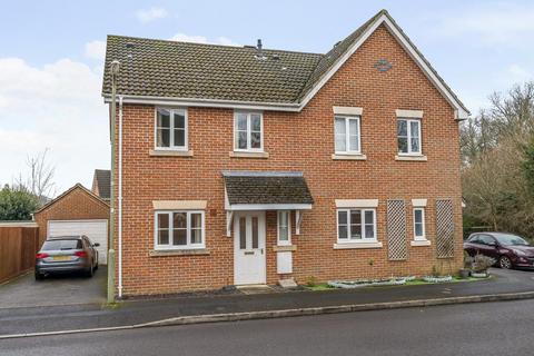 3 bedroom semi-detached house for sale, Jack Close, Knightwood Park, Chandler's Ford