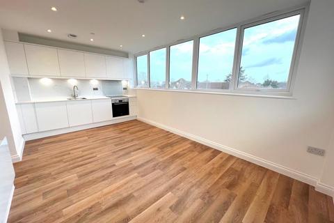 1 bedroom apartment to rent, Golden House, Guildford GU1