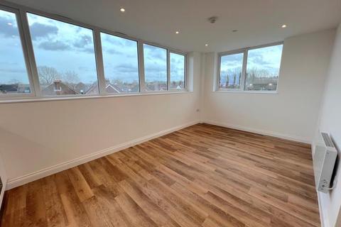 1 bedroom apartment to rent, Golden House, Guildford GU1