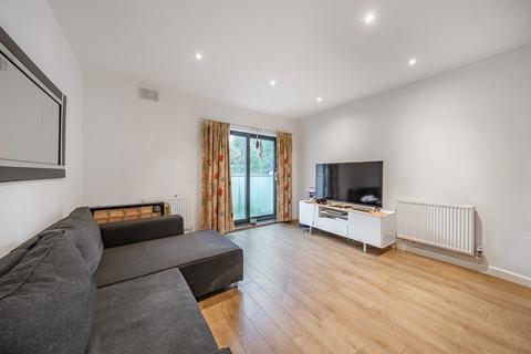 3 bedroom end of terrace house for sale, Chiltonian Mews, London, SE13