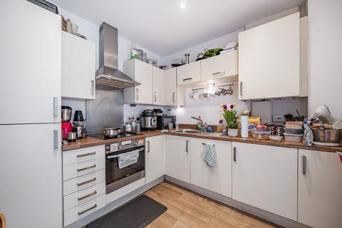 3 bedroom end of terrace house for sale, Chiltonian Mews, London, SE13