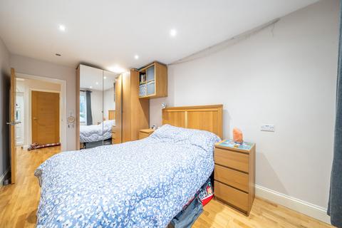 28 The Avenue, Northwood, HA6 2NL