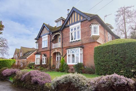 3 bedroom apartment for sale, Westerham Road, Oxted, RH8