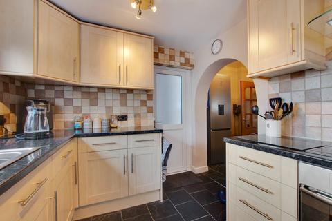 61 Wyncham Avenue, Sidcup, DA15 8EU