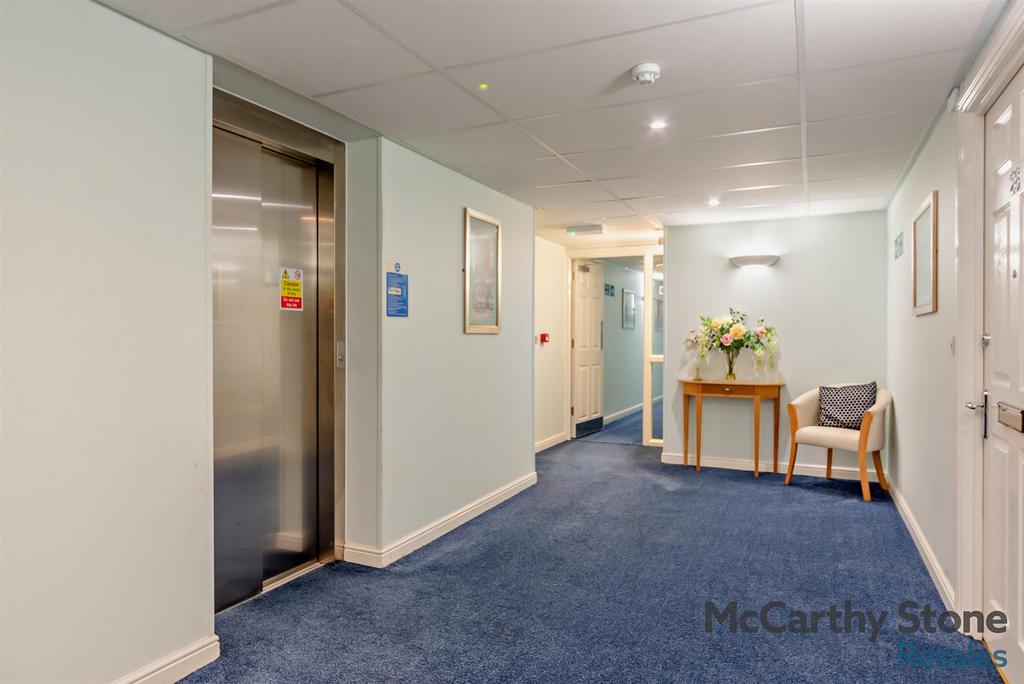 8635070-interior06-800.jpg