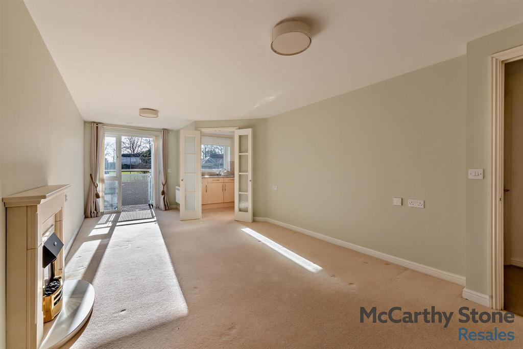 8635070-interior02-800.jpg