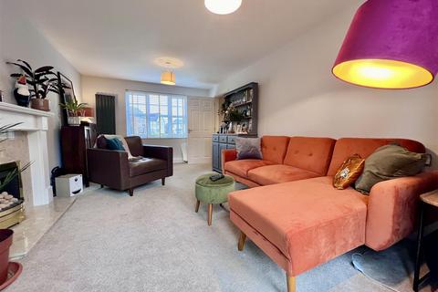 3 bedroom end of terrace house for sale, Wordsworth Avenue, Stratford-Upon-Avon CV37