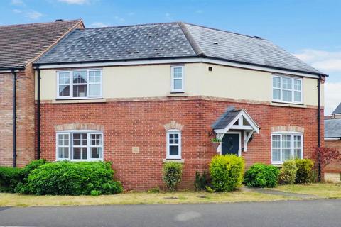 3 bedroom end of terrace house for sale, Wordsworth Avenue, Stratford-Upon-Avon CV37