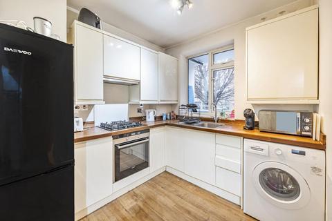 2 bedroom flat for sale, Hatfields, Southwark