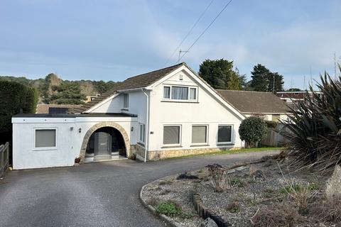 13 Ipswich Road, Bournemouth, BH4 9HZ