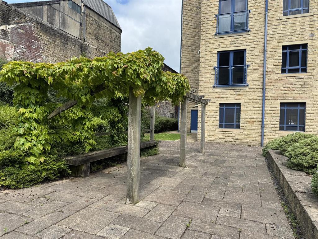Communal gardens