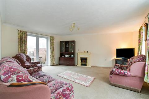 3 bedroom house for sale, Berry Way, Andover