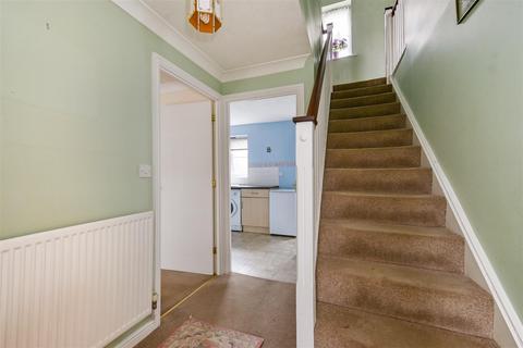 72 Berry Way, Andover, SP10 3XS