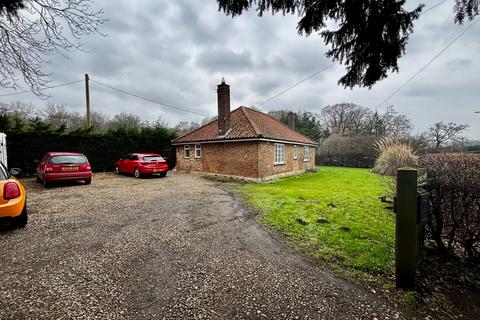 2 bedroom detached bungalow to rent, King's Lynn PE33