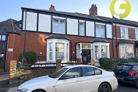 3 bedroom terraced house for sale, Grosvenor Place, Grosvenor Place, North Shields, Tyne and Wear