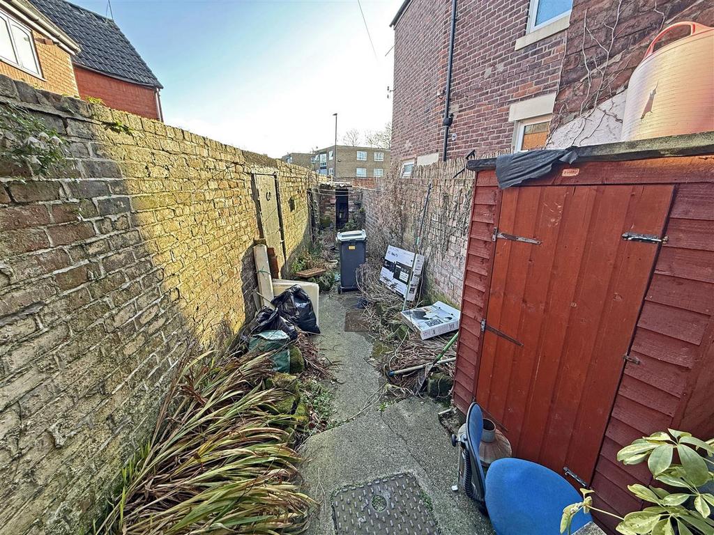 Grosvenor Rear.jpg
