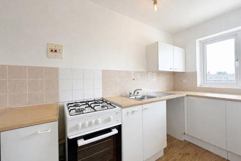 2 bedroom apartment to rent, Burwell Drive, Witney OX28