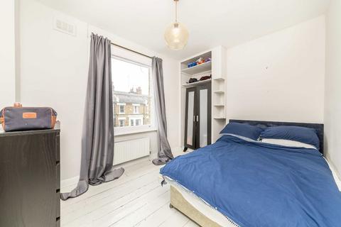 1 bedroom flat for sale, Batoum Gardens, London W6