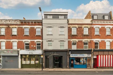 1 bedroom flat for sale, Askew Road, London W12