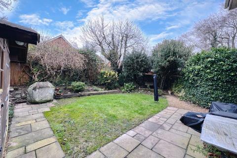 112 Henley Meadows, Tenterden, TN30 6EQ