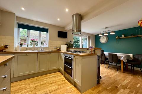 112 Henley Meadows, Tenterden, TN30 6EQ