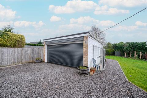 10 Wyebank Crescent, Tutshill, Chepstow, NP16 7ES