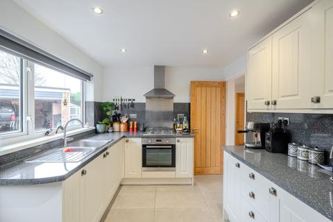 10 Wyebank Crescent, Tutshill, Chepstow, NP16 7ES