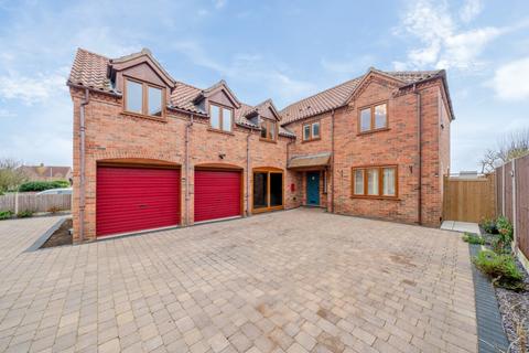 5 bedroom detached house for sale, Redthorn Way, Claypole, Newark, Nottinghamshire, NG23