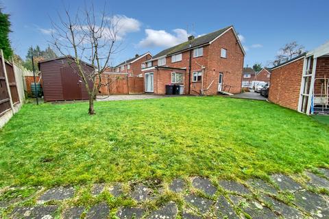 3 bedroom semi-detached house for sale, Welwyn Close, Grantham NG31