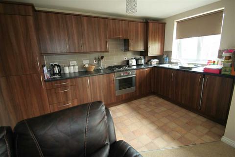 2 bedroom apartment to rent, Basingstoke RG24