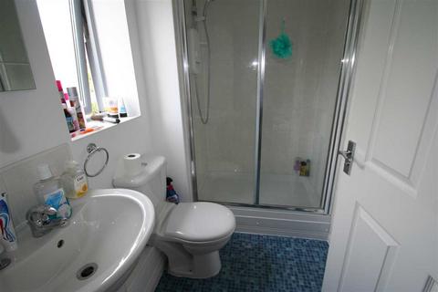 2 bedroom apartment to rent, Basingstoke RG24