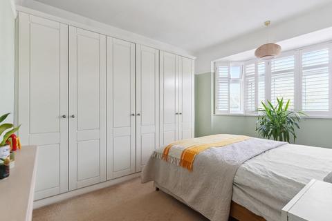 37 Stoughton Avenue, Sutton, SM3 8PH