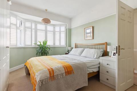 37 Stoughton Avenue, Sutton, SM3 8PH