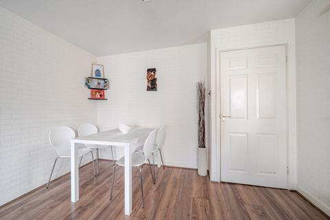 80 Grantham Road, London, E12 5NE