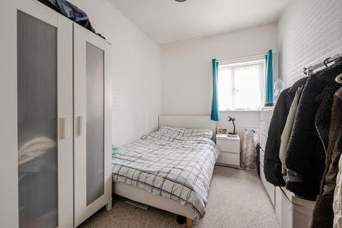 80 Grantham Road, London, E12 5NE