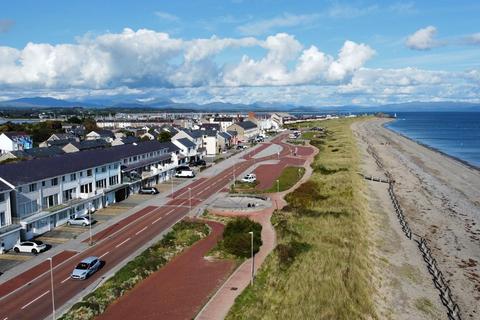 undefined, Victoria Parade, Pwllheli