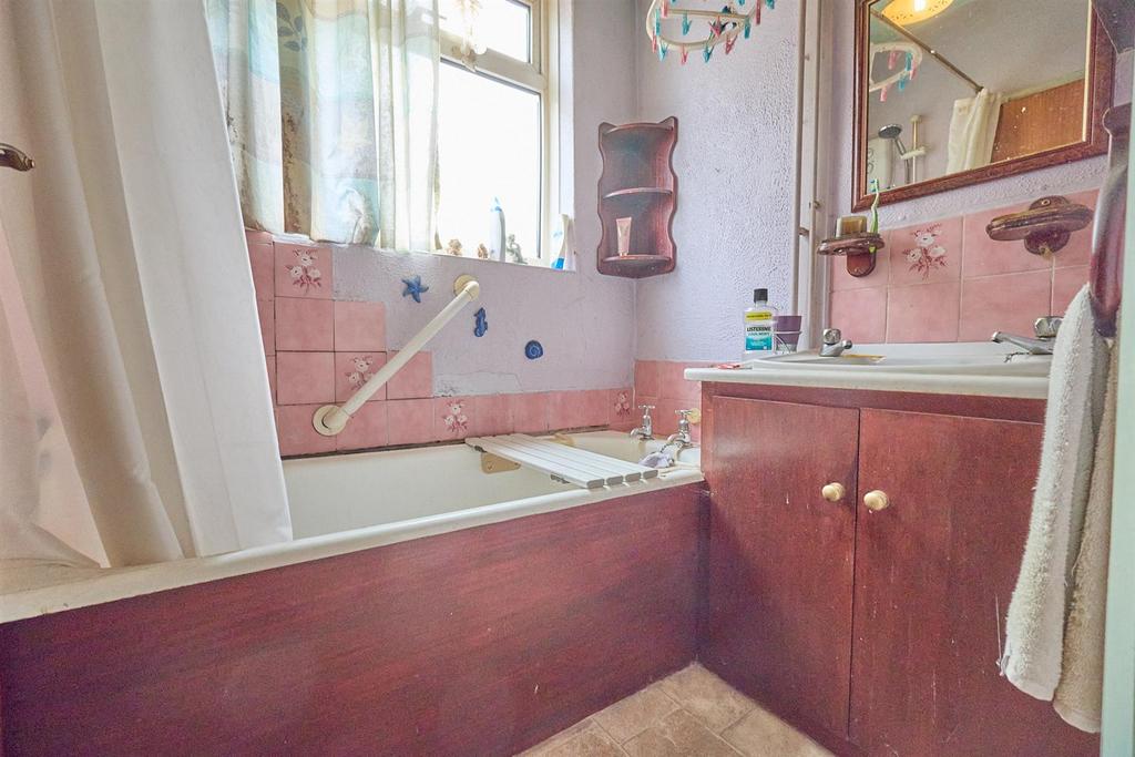 Bathroom to rear